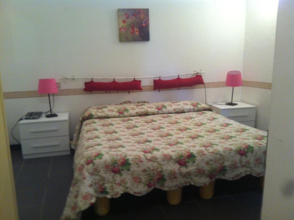 Hotel Pensione Moderna ボナッソーラ エクステリア 写真